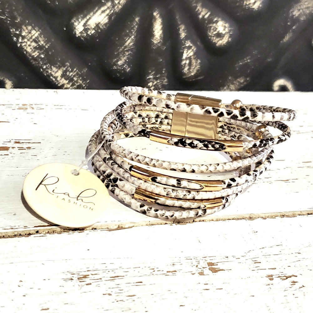 Women's White Faux Snakeskin Magnetic Clasp Bracelet